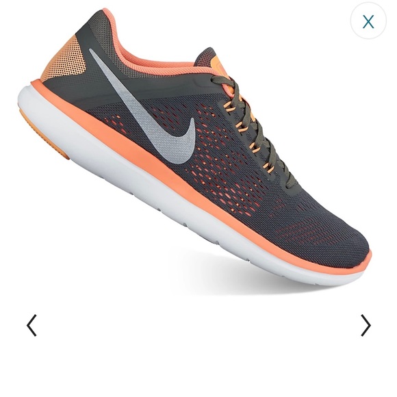 Nike Flex Run Women's Running Shoes - Picture 1 of 9